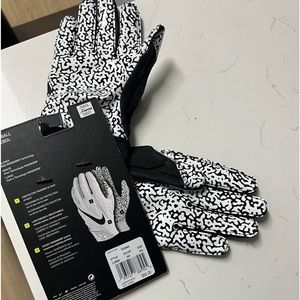Brand new Jordan football gloves